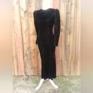 Vintage Jessica McClintock black velvet dress